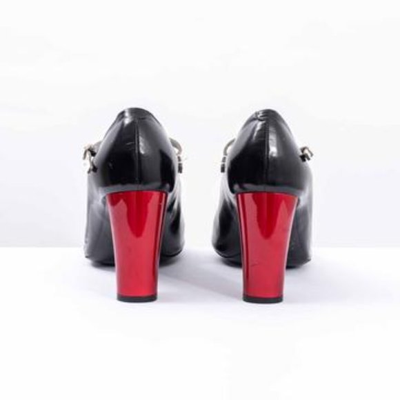 Marc Jacobs Black Peep Toe Heels - Picture 3 of 4